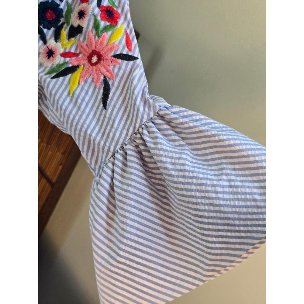 Zara Basic Floral Embroidered Seersucker Bell Sleeve Top Blue White Stripe XS - Picture 3 of 8